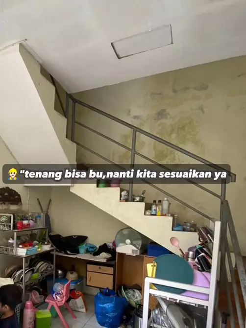 dapur minimalis kolong tangga jadi mewah  © 2025 TikTok dapur minimalis kolong tangga jadi mewah  © 2025 TikTok