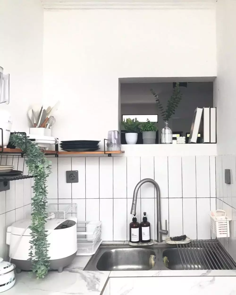 dapur estetik tanpai tirai kolong © 2024 brilio.net