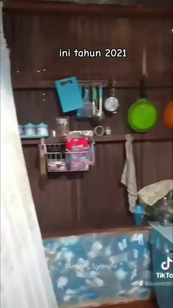 makeover dapur seng kontrakan jadi estetik © 2025 TikTok