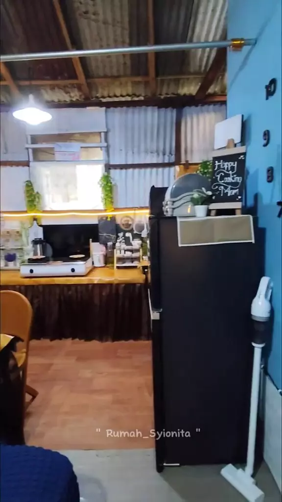 makeover dapur seng kontrakan jadi estetik © 2025 TikTok