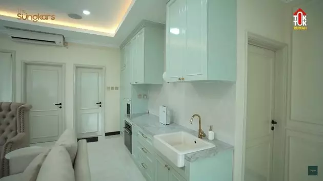 potret ruang tidur Sada Amina anak Fitri Tropica © 2024 brilio.net