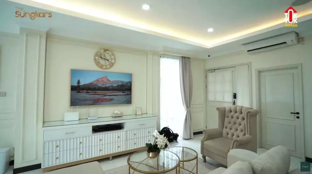 potret ruang tidur Sada Amina anak Fitri Tropica © 2024 brilio.net