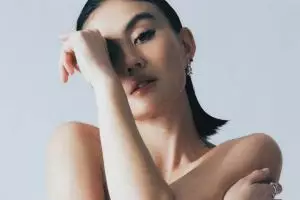 Tersandung kasus royalti hingga bayar Rp 1,5 miliar, begini respons santai Agnez Mo