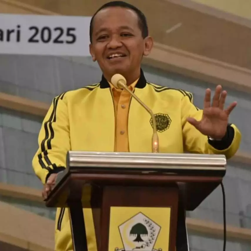 Momen mikrofon Bahlil Lahadalia tiba-tiba mati saat pidato, singgung soal pembagian gas elpiji