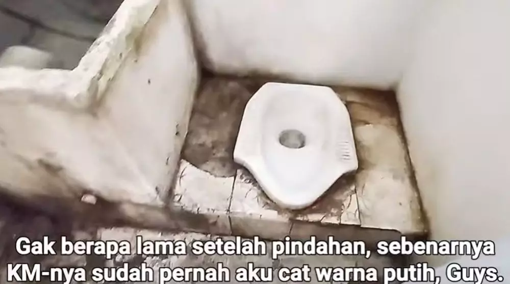 renovasi kamar mandi di kontrakan © YouTube renovasi kamar mandi di kontrakan © YouTube