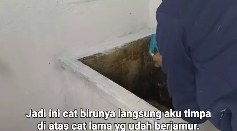renovasi kamar mandi di kontrakan © YouTube renovasi kamar mandi di kontrakan © YouTube