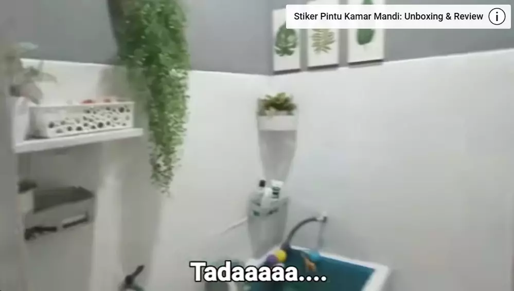 renovasi kamar mandi di kontrakan © YouTube renovasi kamar mandi di kontrakan © YouTube