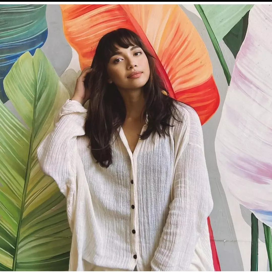 Punya rumah di lahan sempit, 9 potret tempat masak Angela Gilsha ini mungil tapi estetetik ala cafe