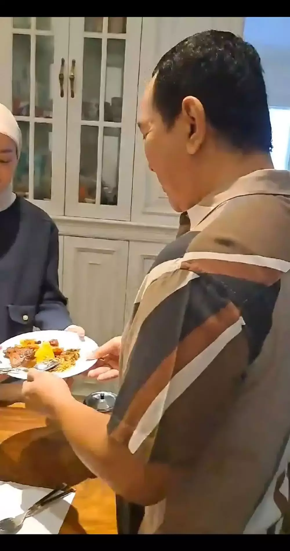 pesta ultah Putri Modiyanti © TikTok