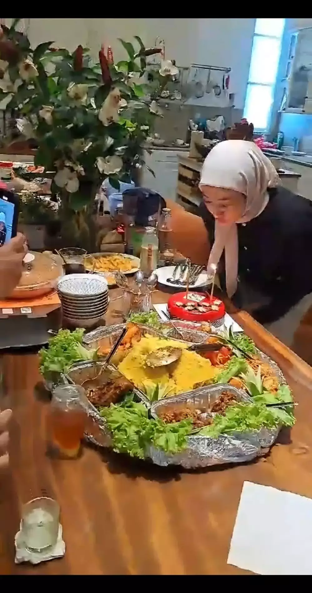 pesta ultah Putri Modiyanti © TikTok