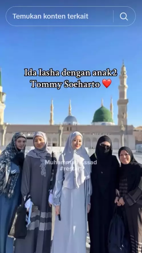 Ida Iasha umrah bareng Tommy Soeharto © TikTok Ida Iasha umrah bareng Tommy Soeharto © TikTok