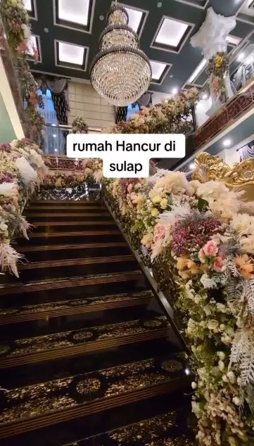 potret ruang tamu bos skincare mami sultan © TikTok