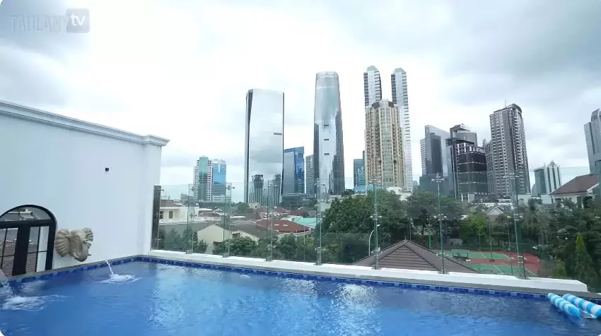 potret rooftop eko patrio © YouTube potret rooftop eko patrio © YouTube