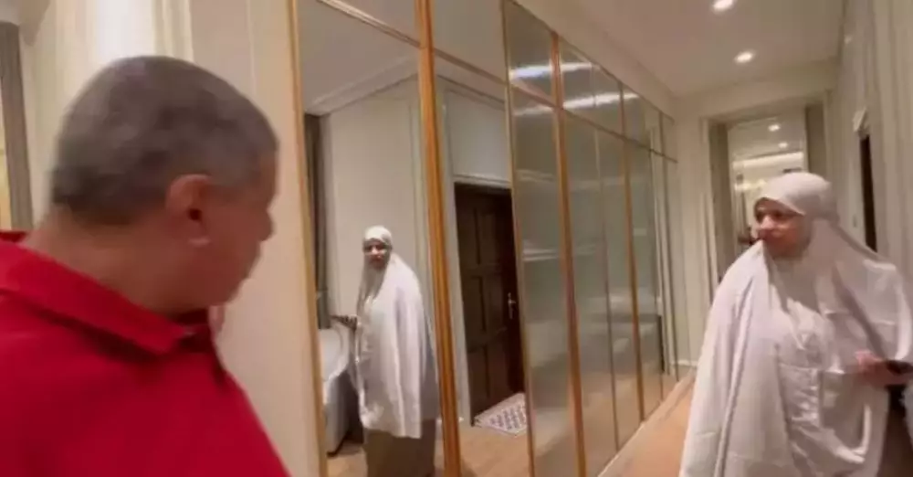 Yislam Jaidi rombak interior kamar © YouTube