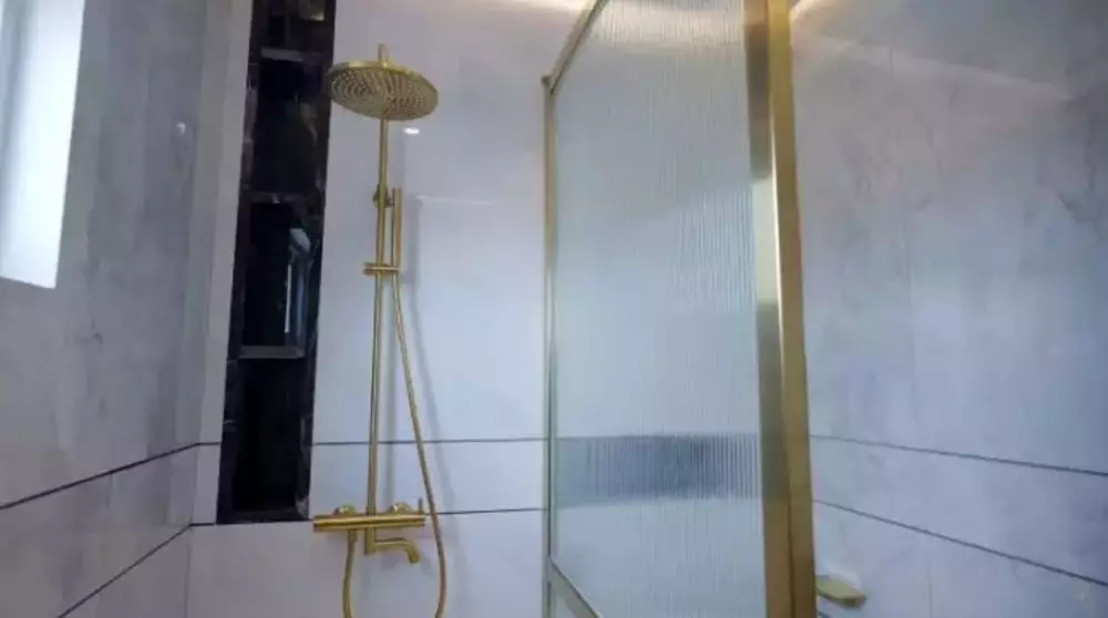 Yislam Jaidi rombak interior kamar © YouTube