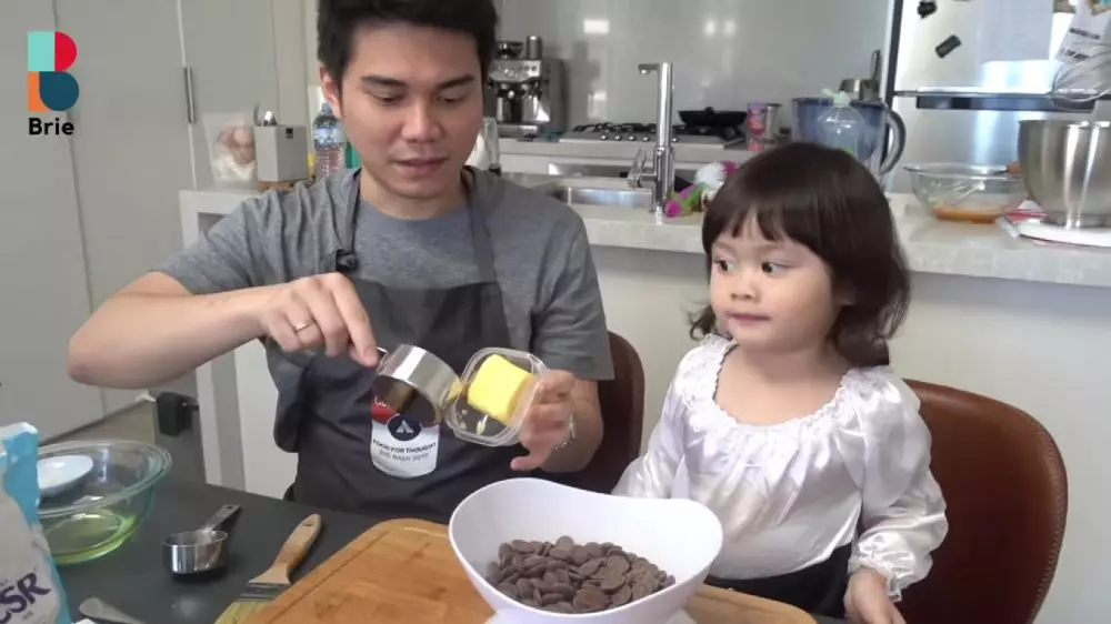 dapur apartemen acha septriasa © 2024 brilio.net