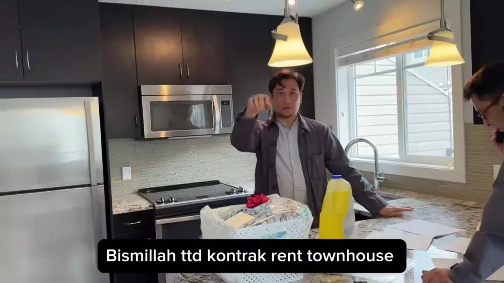 dapur rumah cindy dan tengku firmansyag di Kanada © 2024 YouTube dapur rumah cindy dan tengku firmansyag di Kanada © 2024 YouTube