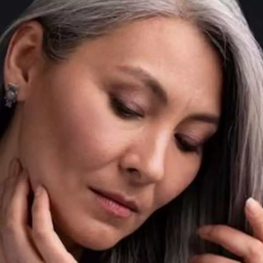  Cara menghitamkan uban pakai tambahan 1 jenis kulit bumbu dapur, rambut sehat tanpa pewarna kimia