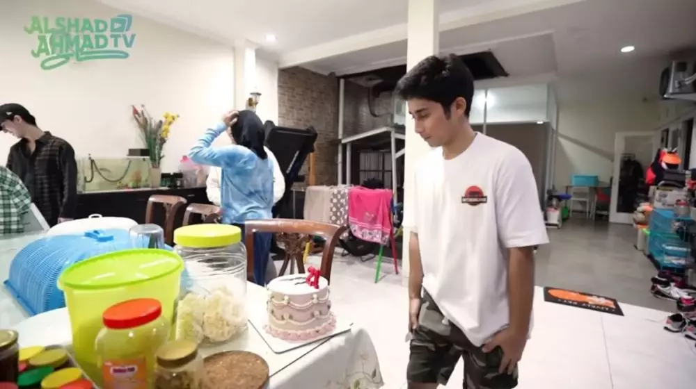 dapur Tiara Andini simpel © YouTube dapur Tiara Andini simpel © YouTube