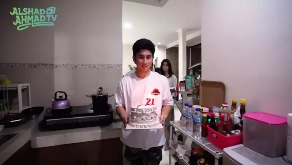 dapur Tiara Andini simpel © YouTube dapur Tiara Andini simpel © YouTube