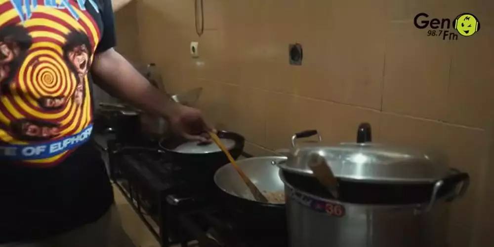 potret dapur Iwan Fals © 2024 YouTube