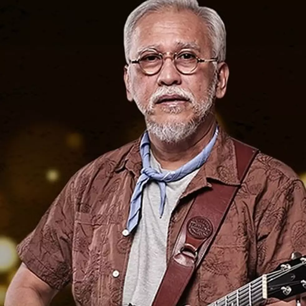 Iwan Fals punya rumah seluas 2 hektar, 9 potret dapurnya berdinding tegel sederhana