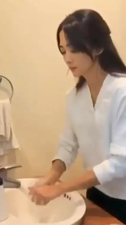 tempat masak Ririn Dwi Ariyanti © Instagram