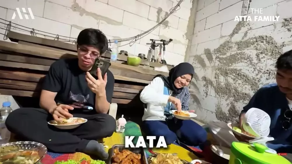 rumah suster azura atta halilintar © 2024 YouTube