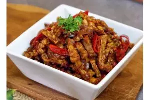 Kering tempe keras dan susah dikunyah? Coba 5 trik ini agar renyah tapi tetap garing lama