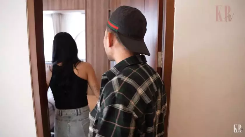 kamar Wendy Walters punya tv tersembunyi © YouTube