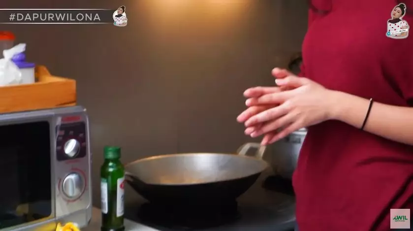 dapur Susan Sameh ini kecil © YouTube