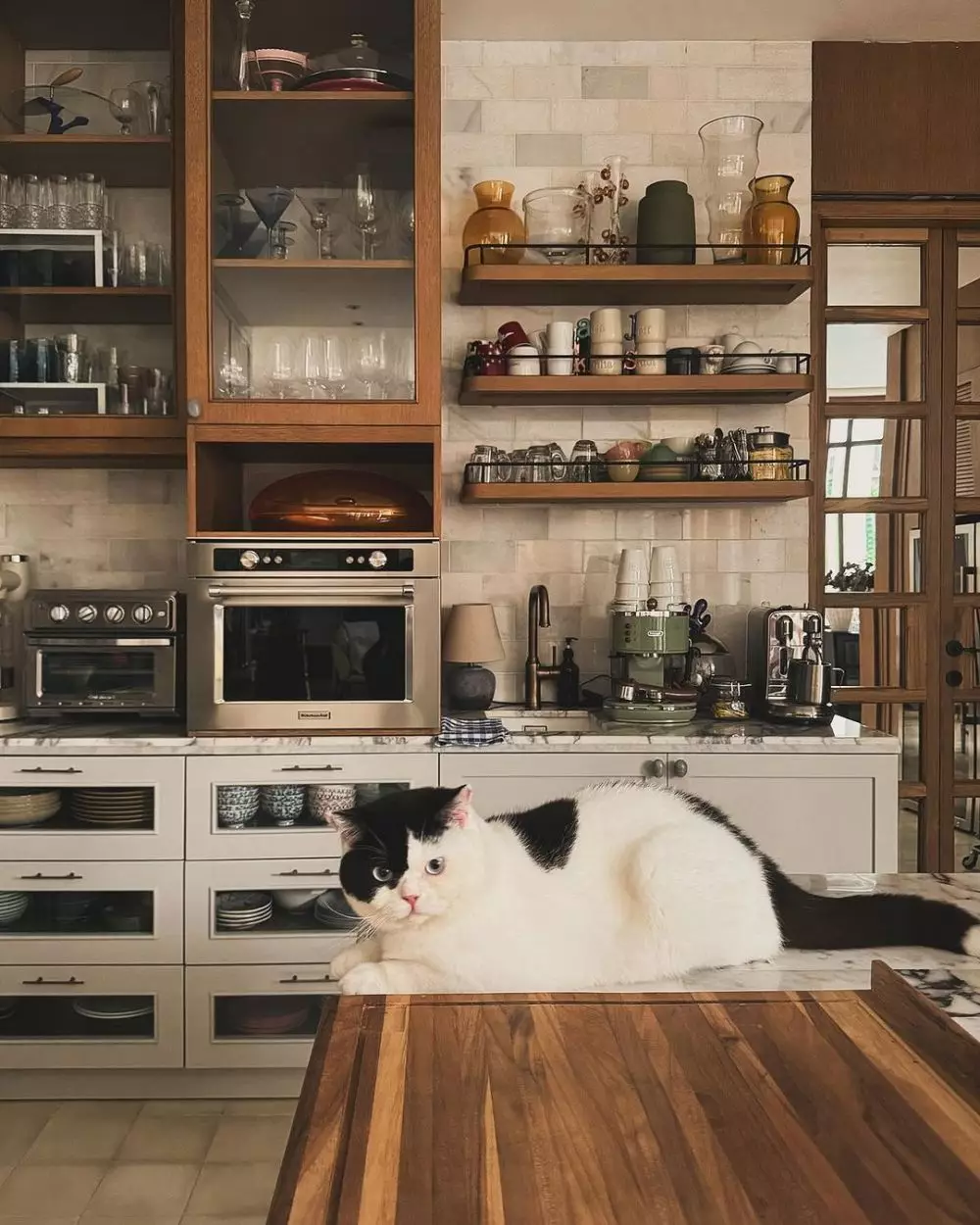 dapur agatha suci indonesian idol © 2024 Instagram