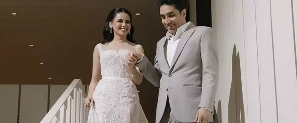 Sosok Wicky V. Olindo suami Yunita Siregar pemeran Kaluna, ternyata produser film top Tanah Air