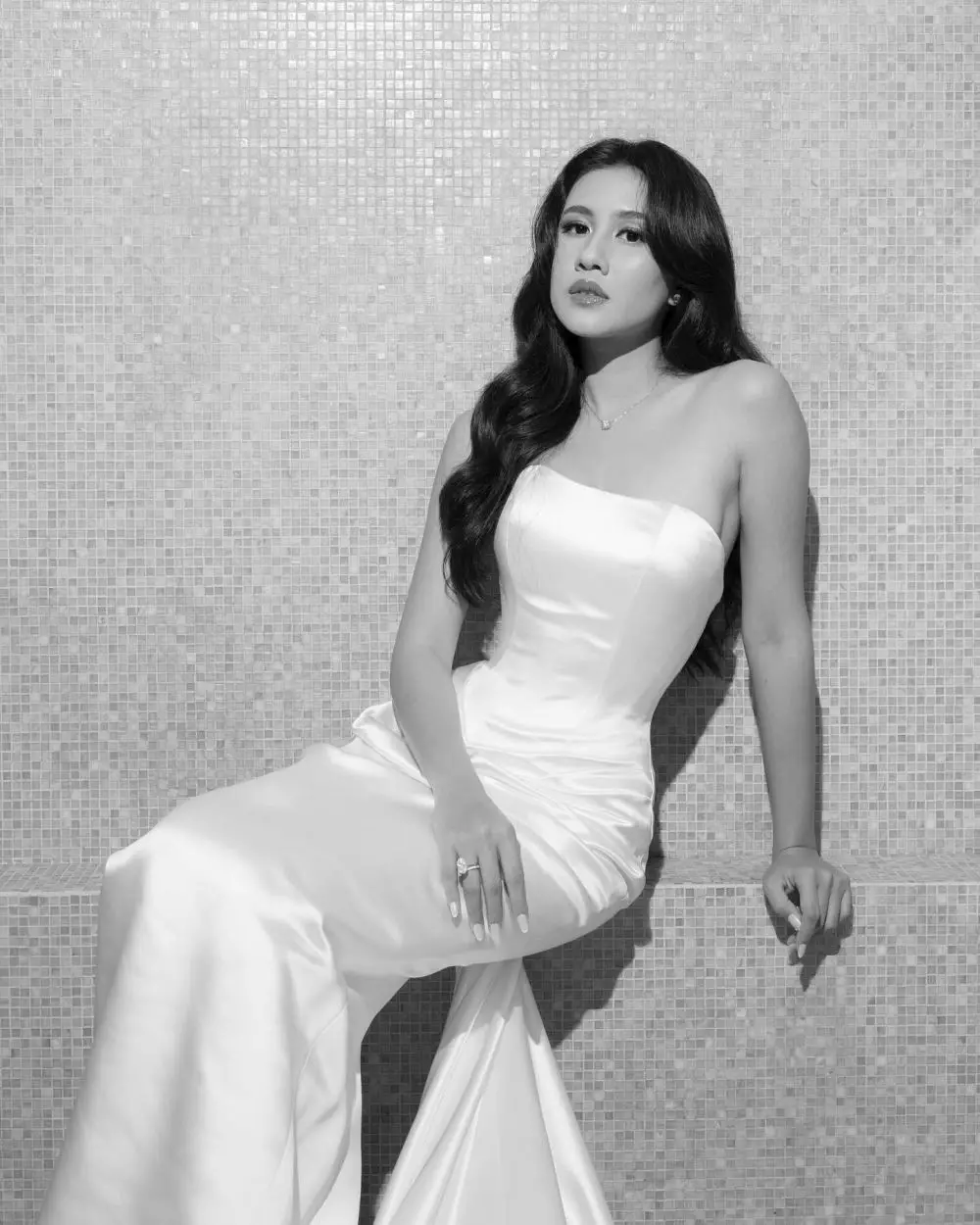 Penampilan Shenina Cinnamon dari lamaran © Instagram