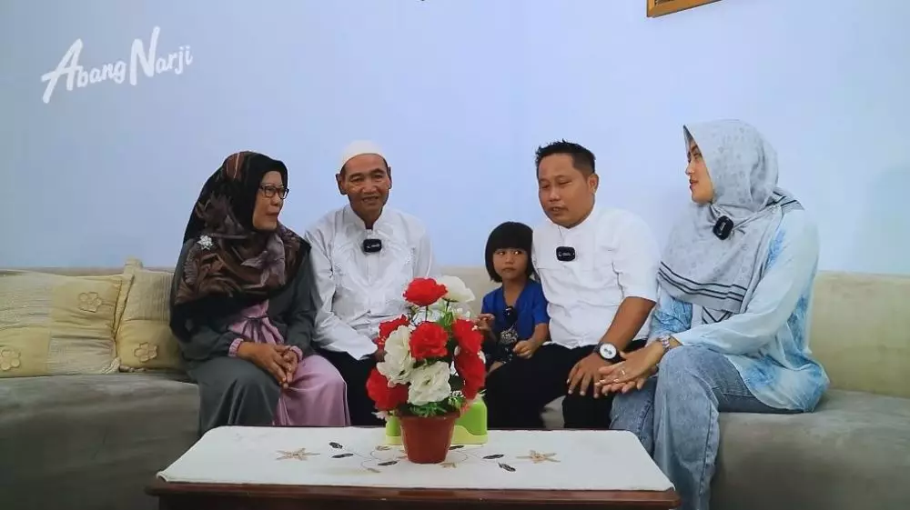 rumah istri narji di kampung halaman © YouTube