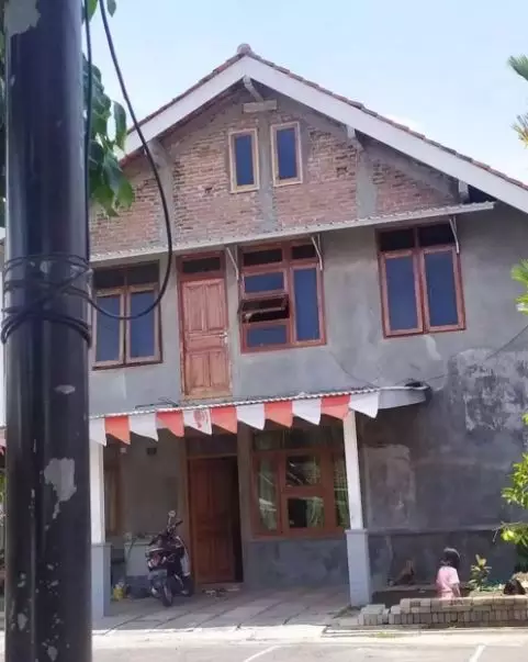 Potret kocak desain pintu rumah di lantai dua Berbagai sumber Potret kocak desain pintu rumah di lantai dua Berbagai sumber