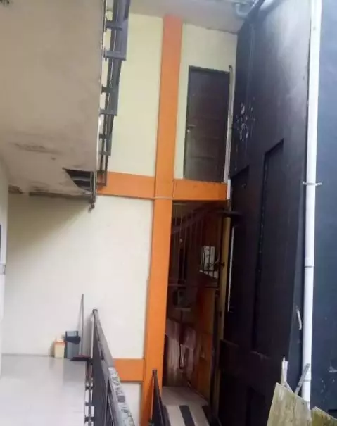 Potret kocak desain pintu rumah di lantai dua Berbagai sumber Potret kocak desain pintu rumah di lantai dua Berbagai sumber