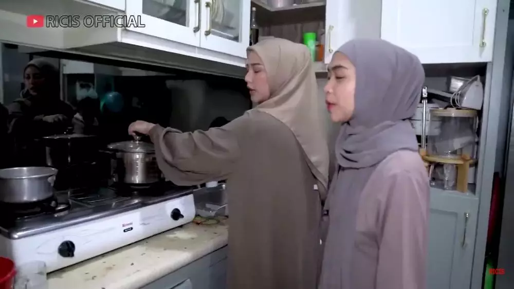dapur dara arafah © 2024 YouTube dapur dara arafah © 2024 YouTube
