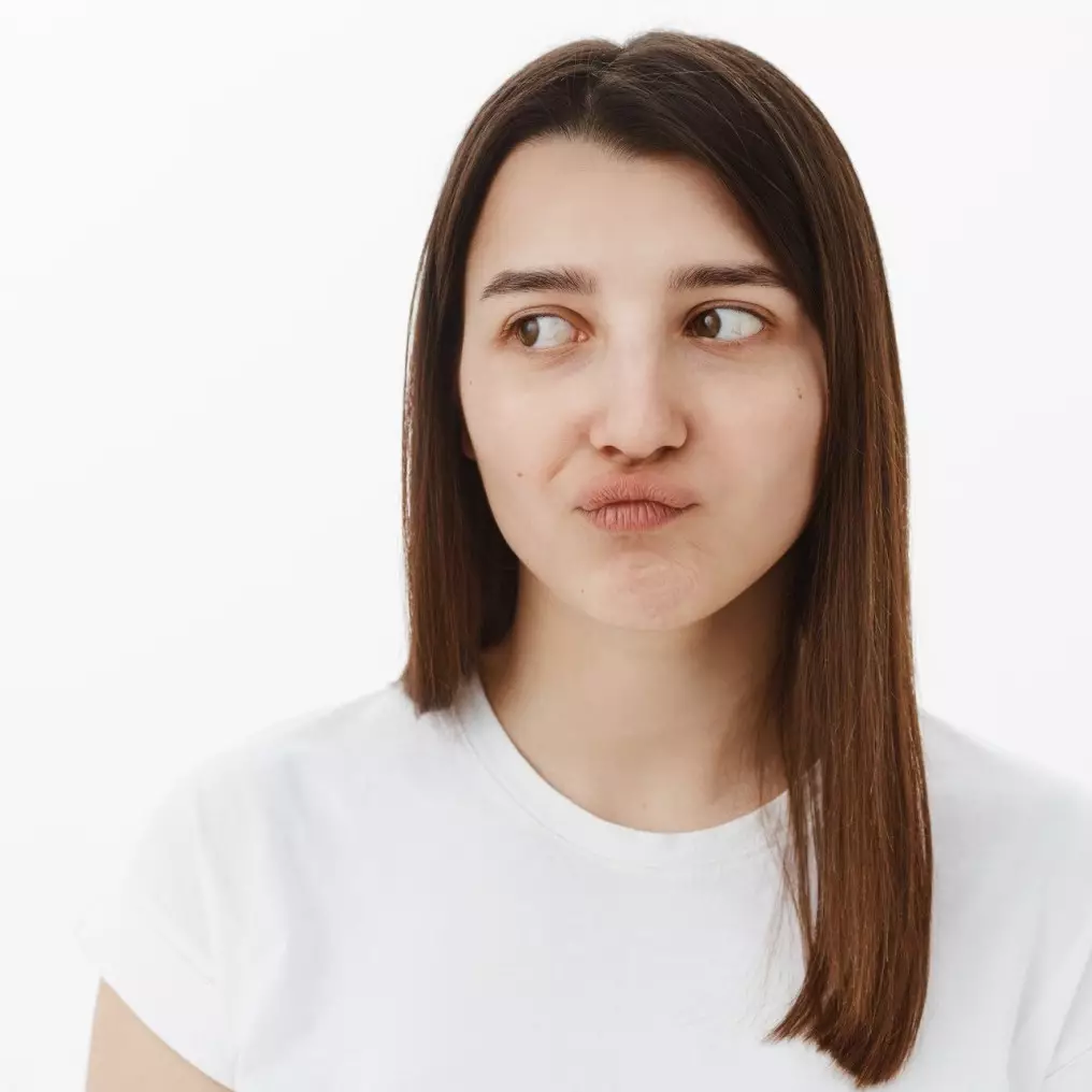 50 Quotes sindiran bahasa Inggris dan artinya untuk nyindir dengan cerdas dan santai