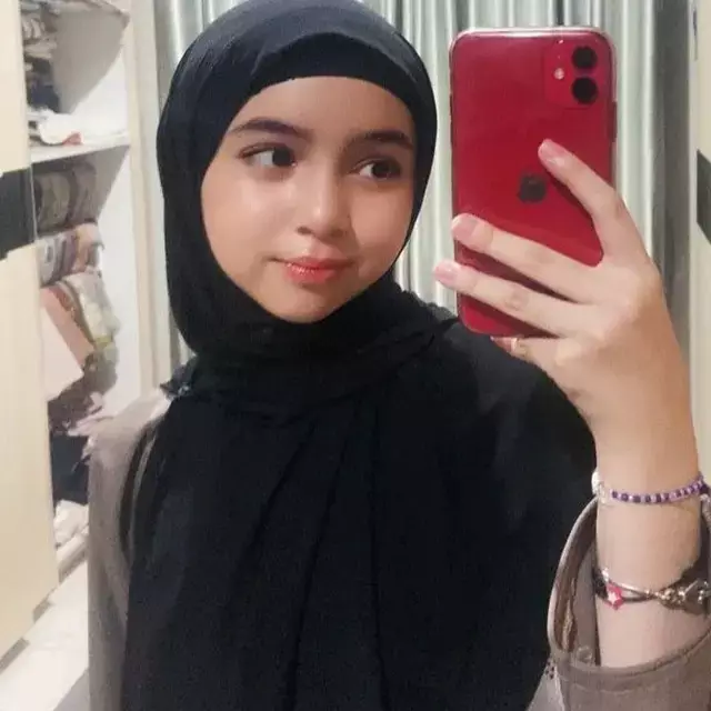 6 Transformasi Sienna Ameerah yang sudah ABG, bangga mewarisi kecantikan Marshanda