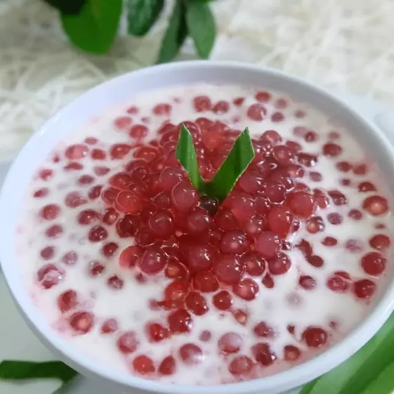 7 Resep takjil dari sagu mutiara yang enak, legit, dan bikin nagih saat buka puasa