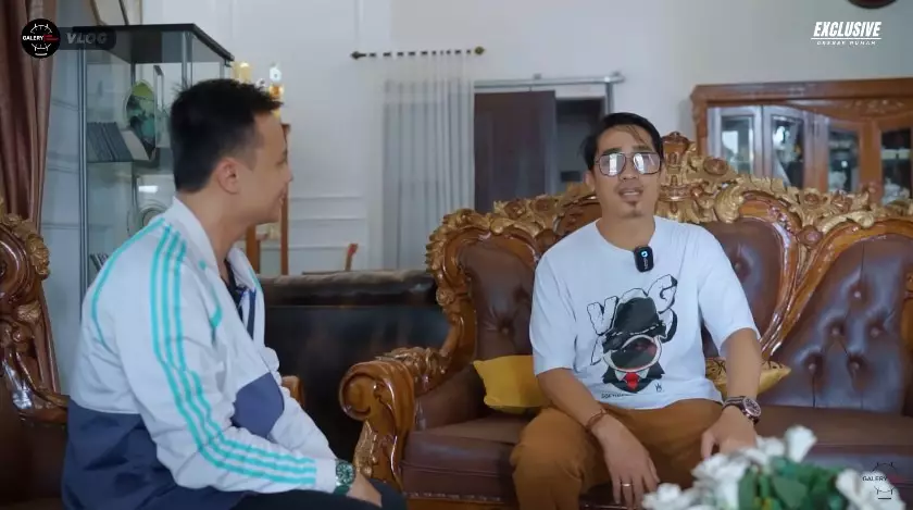 hunian Dide vokalis Hijau Daun © YouTube