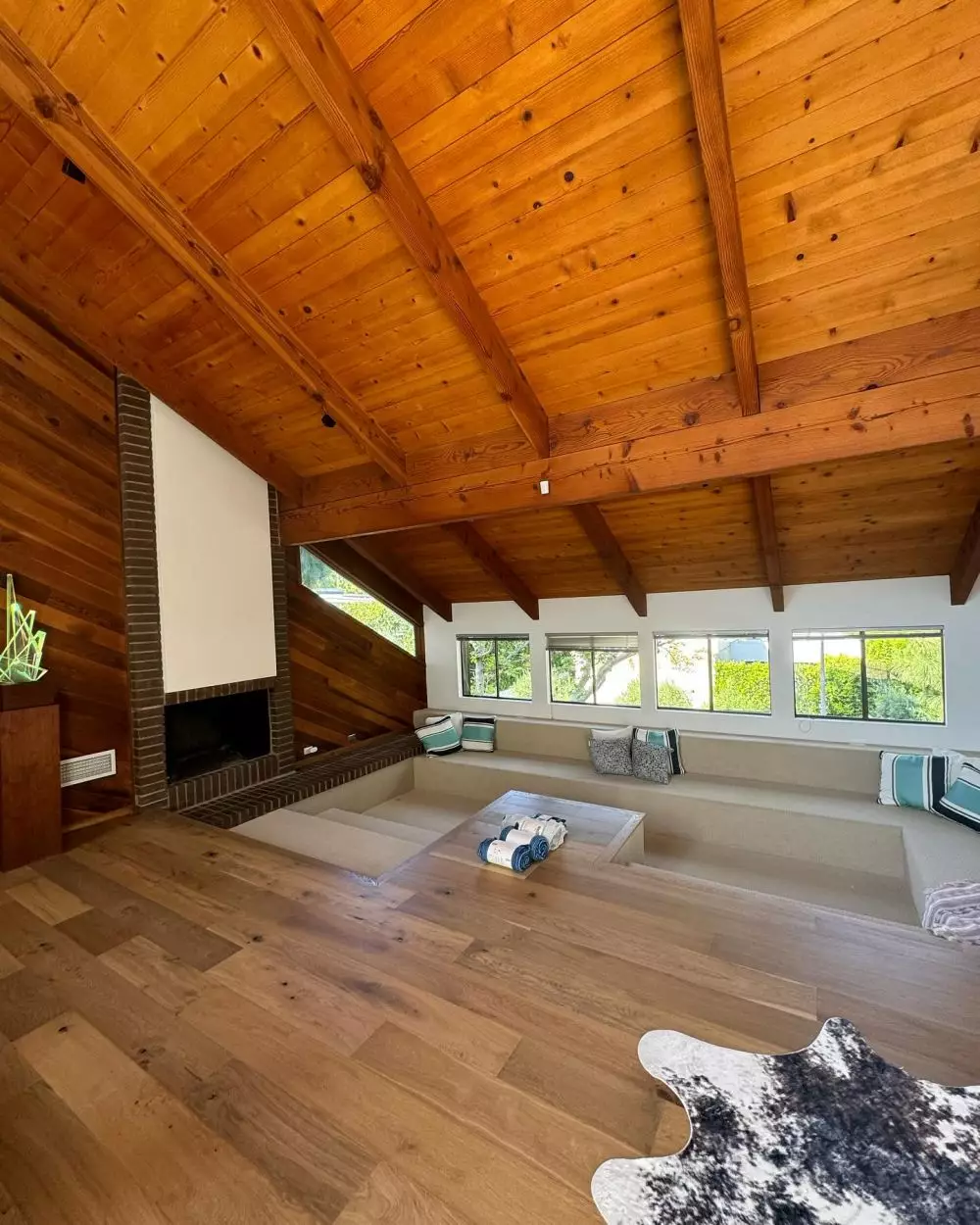 potret kemegahan rumah juragan 99 di us © instagram