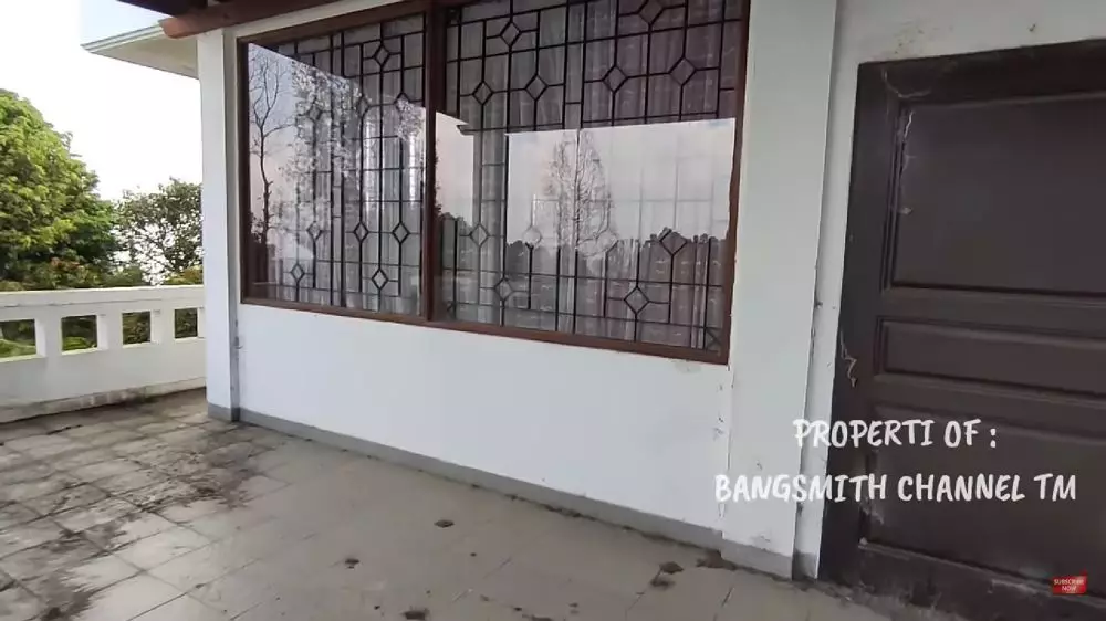 rumah terbengkalai julia perez di bandung © 2024 YouTube