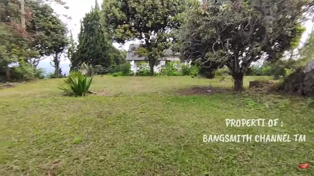 rumah terbengkalai julia perez di bandung © 2024 YouTube