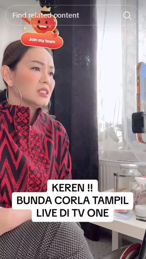 Bunda Corla kritik syarat kerja Indonesia  © berbagai sumber
