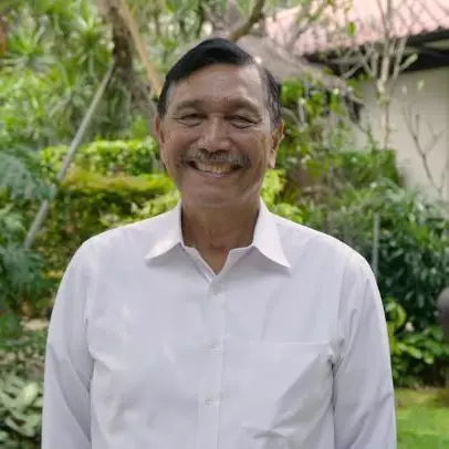 Tanggapi aksi Indonesia Gelap, Luhut: Yang gelap kau, bukan Indonesia