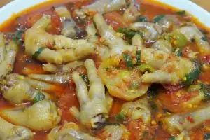 7 Resep masakan rumahan ceker ayam kuah yang lezat dan menggugah selera