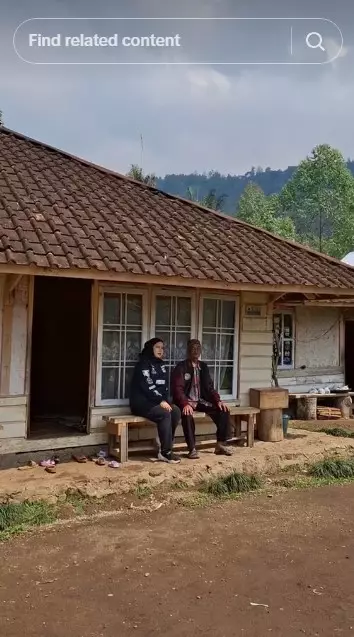 rumah milik Abah Jajang kini jadi ciamik © TikTok rumah milik Abah Jajang kini jadi ciamik © TikTok