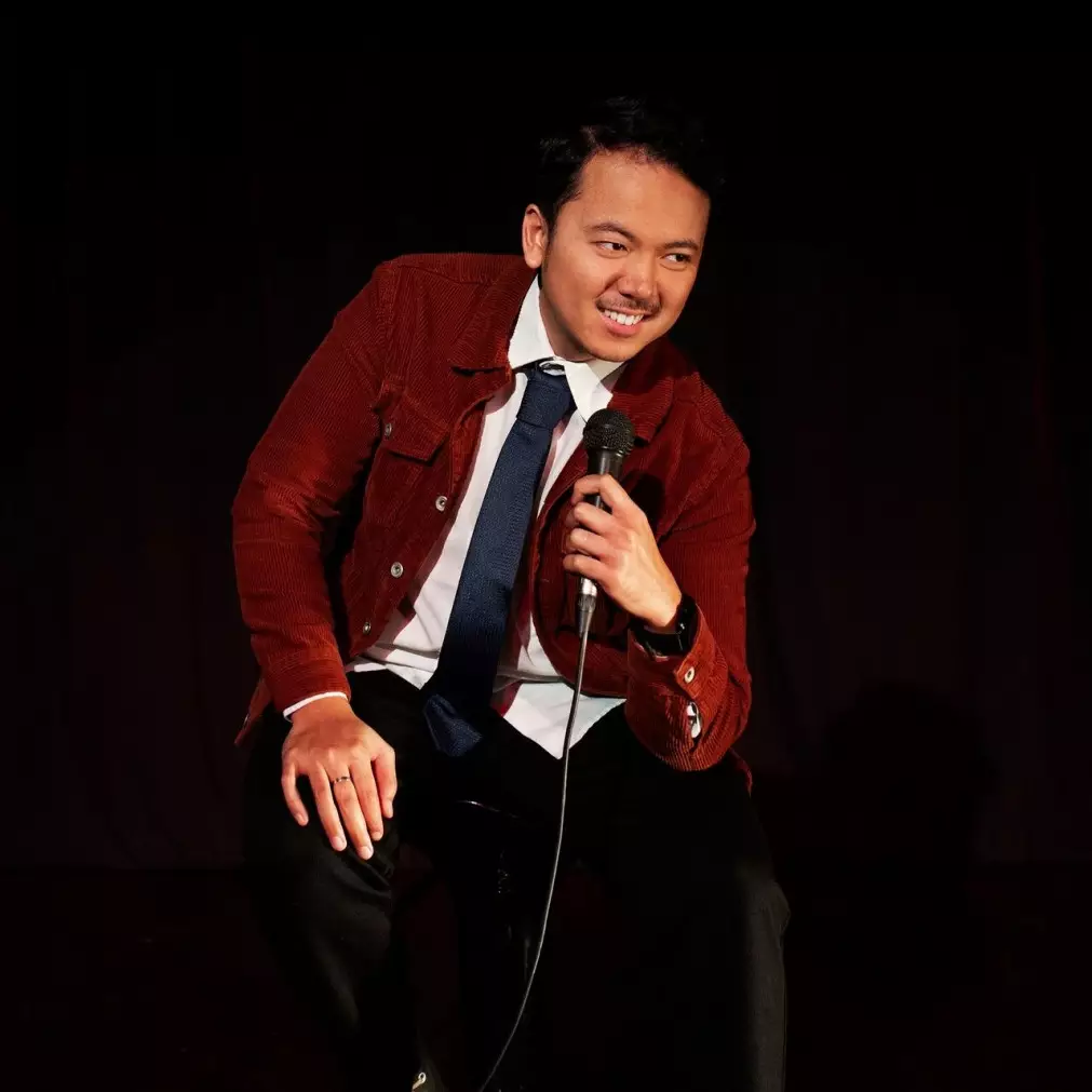 50 Pantun kocak selamat datang untuk berbagai acara, sambutan lucu yang bikin tamu betah